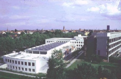 zahnklinik.jpg (36911 Byte)